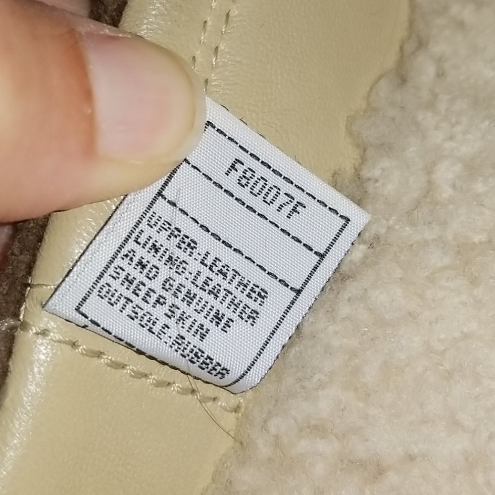 Ugg Loafer - image 4